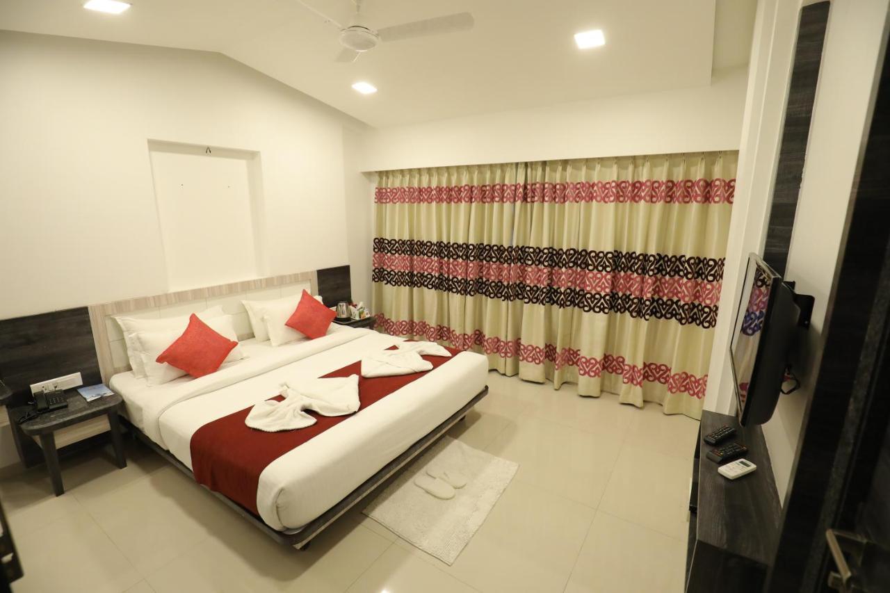 Imperial Grande Resort Lonavala Exterior photo